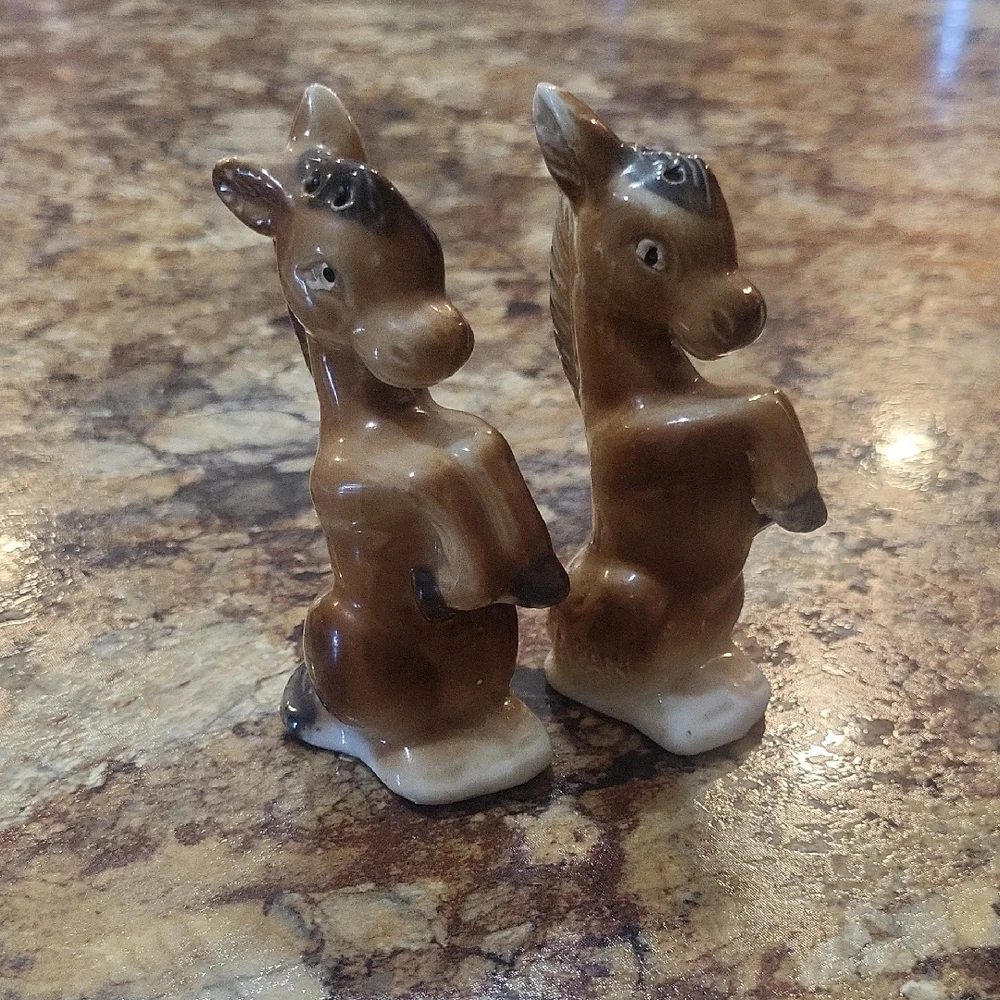 Salt & Pepper Shakers Donkey Set Japan